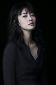 重庆演员刘柳资料,重庆演员刘柳资料，探索自然美景的旅行达人