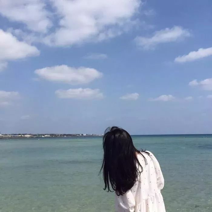 最新女生背影头像,最新女生背影头像——科技与美学的完美融合