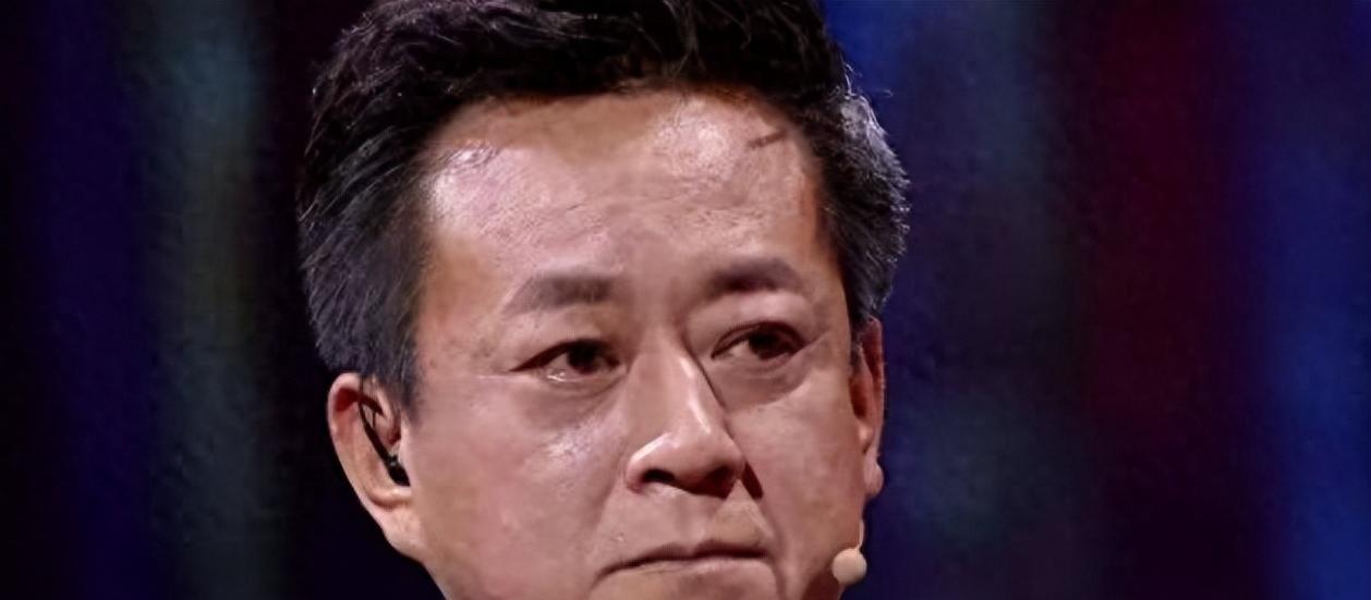 劳春燕最新动态揭秘，小巷深处的独特风味探秘
