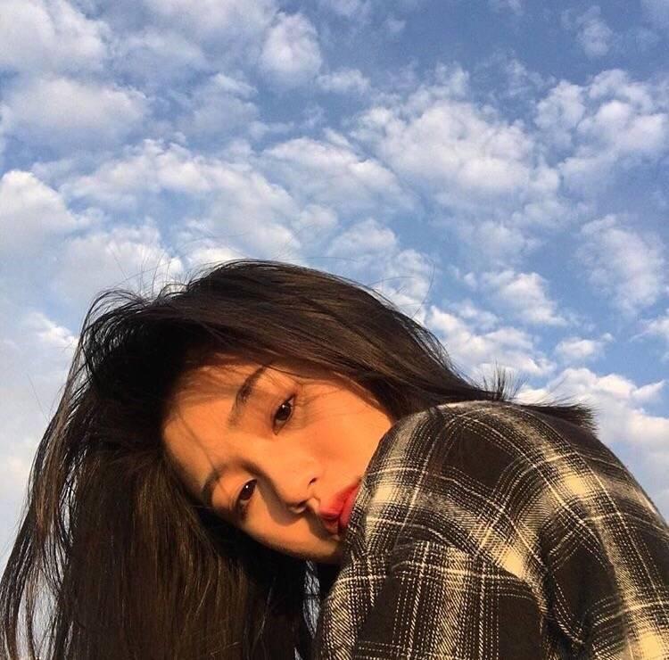 时代背景下的美丽印记，最新美女头像分享